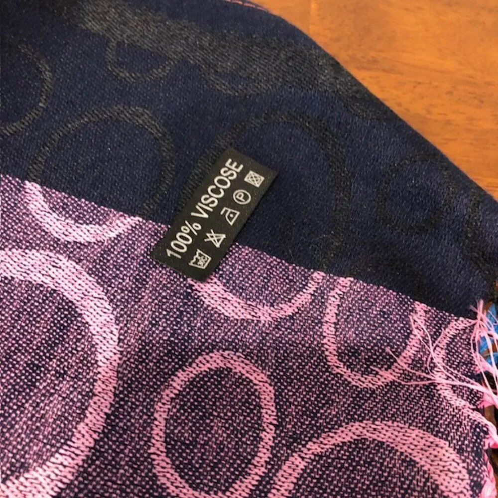 Multicolor Geometric Print Wrap Scarf.